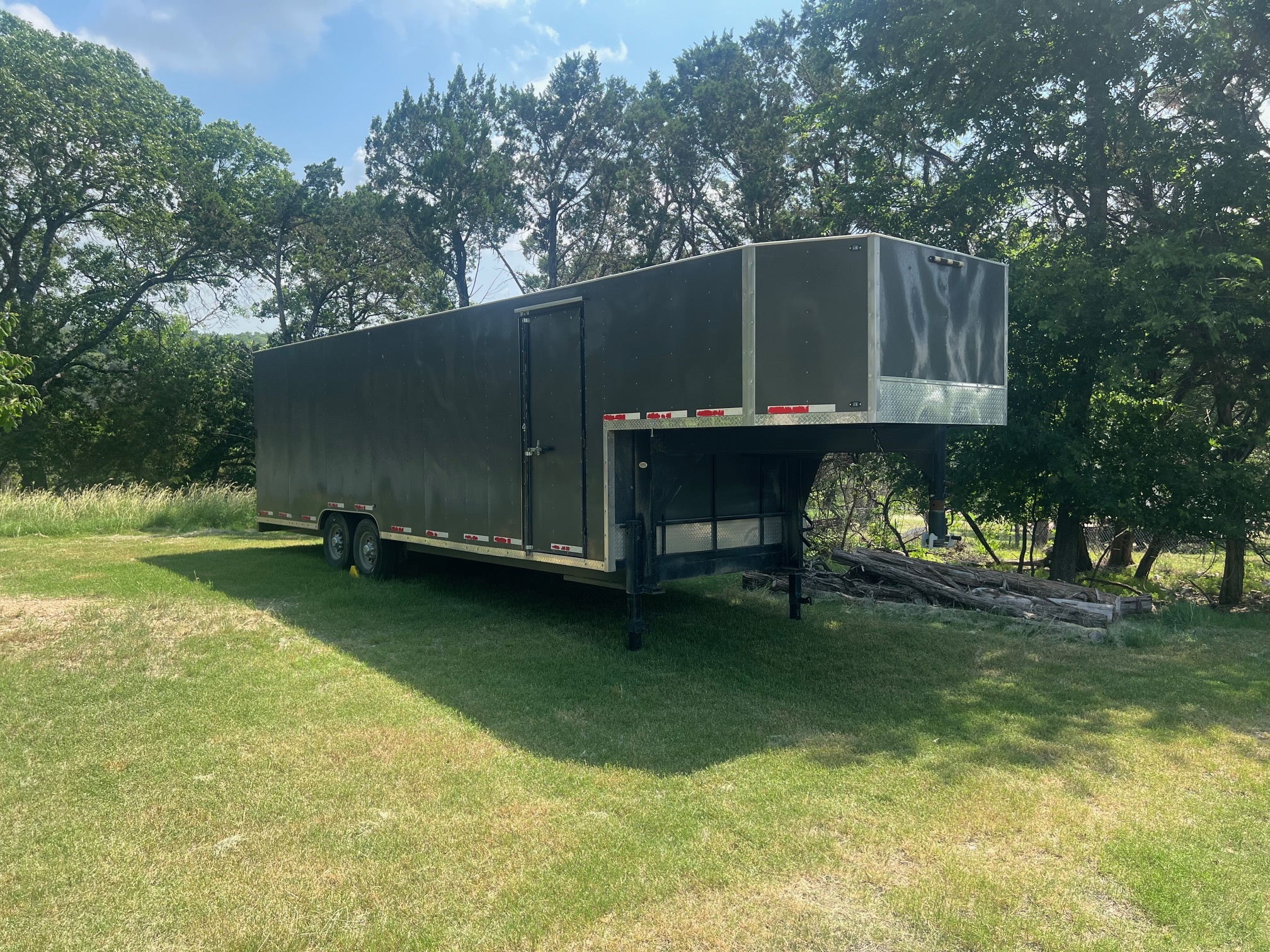 35-foot enclosed gooseneck trailer for heavy-duty hauling and commercial use